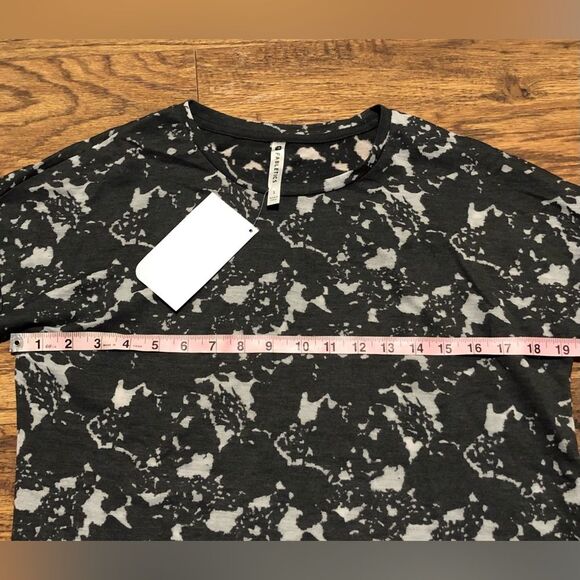 NWT Fabletics Burnout Oversized Pullover French Terry Long-sleeve Size M - Picture 12 of 12